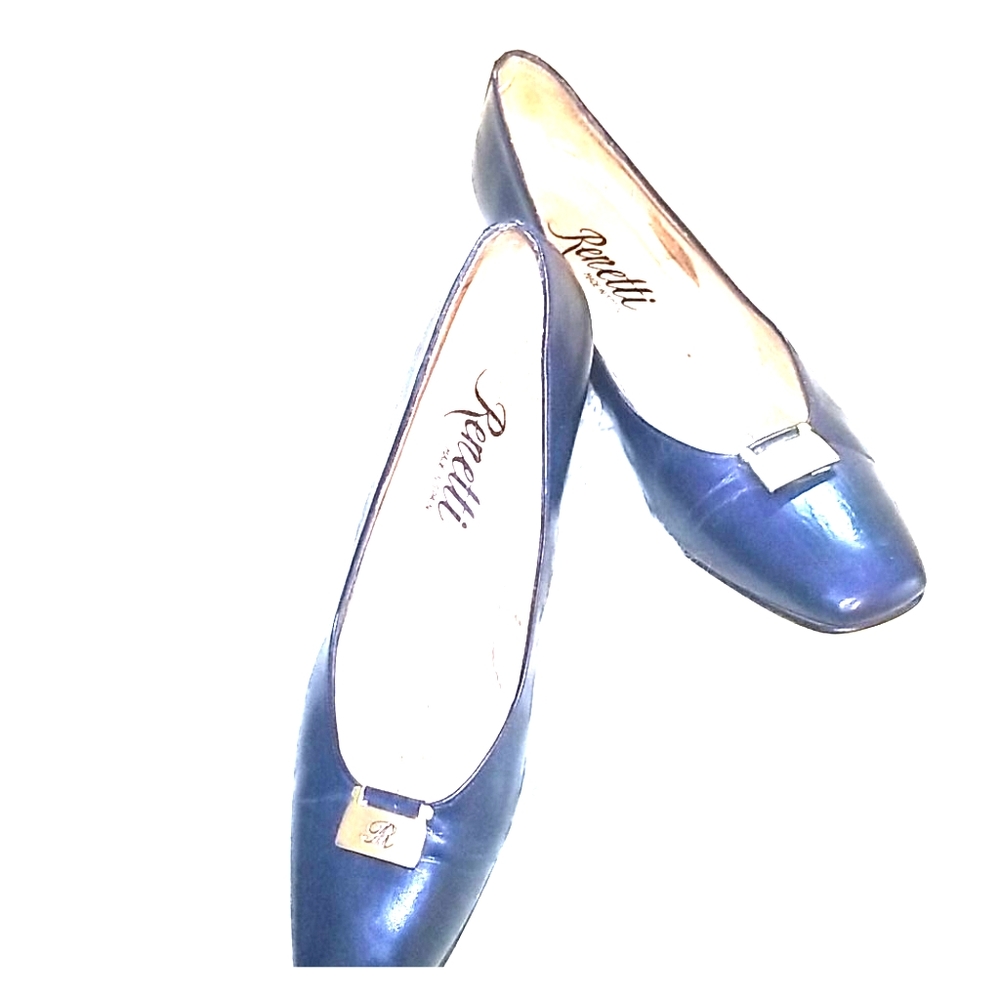 Navy blue pumps
